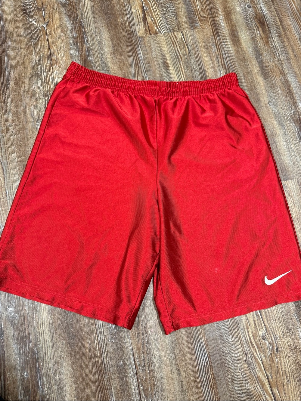 Y2K red Nike basketball shorts size S
